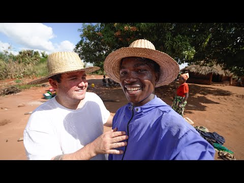 Brazilian Experienced Our Daily Routine in the Interior of Mozambique