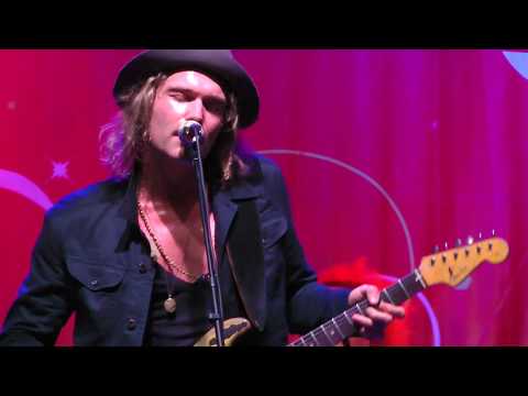 Philip SAYCE "Blues SPIRIT RISING Alive!" FULL CONCERT!! Montreal Jazz Festival Canada 2015