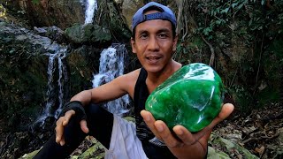 Download lagu DISINI TEMPAT PALING SERU UNTUK BERBURU BATU AKIK,DI HUTAN SUMATERA ASAL BATU LUMUT SUNGAI DAREH mp3