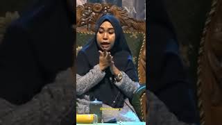 Download lagu NAK LAGEK NEMONI MASALAH,LAGEK CEDAK KARO GUSTI ALLAH#pengajian #hjkharismayoginoviana #motivation mp3