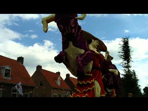 Bloemencorso Sint Jansklooster 2014