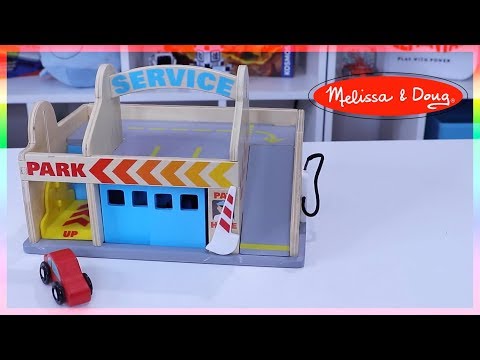 مواقف سيارات  لمحطة خدمات من ميليسا آند دوج video