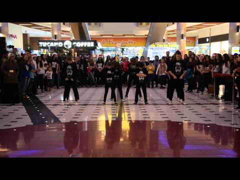 Sis n Bro,Crazy Teens and Control Shot - Sister Dee Group