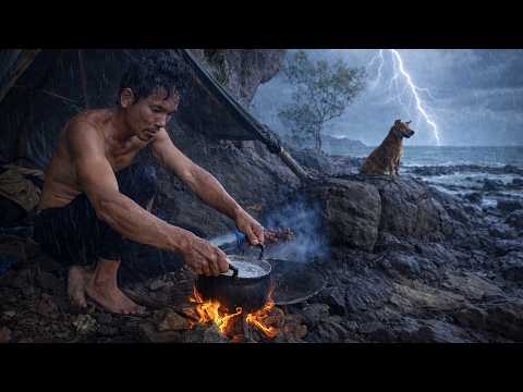 EXTREME NIGHT HEAVY RAINSTORM SOLO SURVIVAL CHALLENGE ON THE COZI ROCK ISLAND WITH MY GOD!