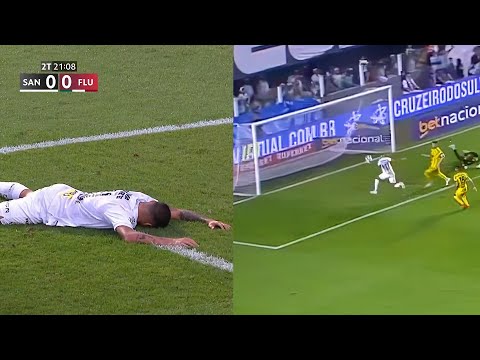 3 minutes of Guilherme Amado missing goals for Santos