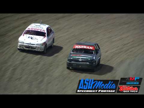 Junior Sedans: Nathan Thorne and Kooper Greig Battle - Murray Bridge