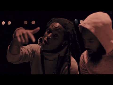 Eazy Rebelle - Hold Up