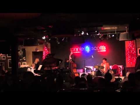 Piotr Wyleżoł Trio at Ronnie Scott's plays "Skippy"  (Thelonious Monk)