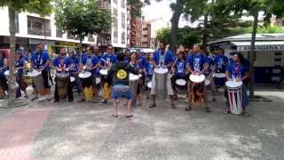 preview picture of video 'Concentración de Batucadas. Ribera Samba. Aranda de Duero'