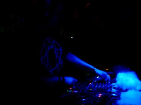 DJ Mes live @ Jackfrost 2009