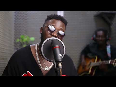 Briano - Turn Me On (Acoustic Session )