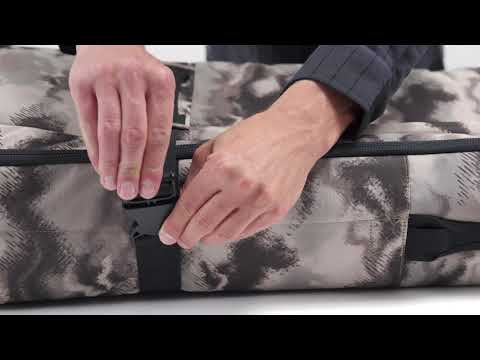 Dakine Boundary Ski Roller Bag - 360 ° all-round protection for your skis