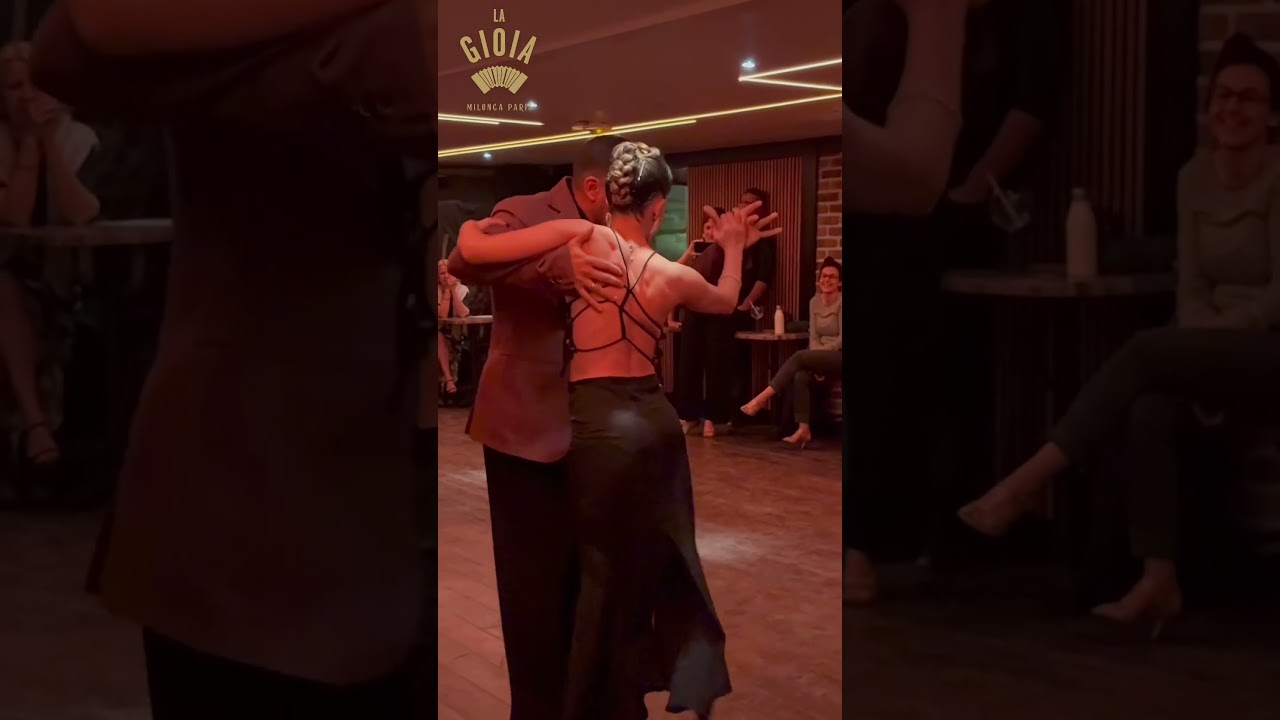 Octavio Fernandez et Carolina Giannini à la Milonga La GIOIA