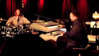 George Duke Live @Nefertiti Jazz Club Goteborg, 19.11.11 - Everyday Hero - HD