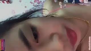 Download lagu SEGER   aksi bigo goyang hot cewek ini bisa buat mp3