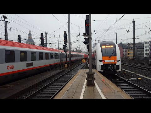 Rhein-Ruhr-Express und ÖBB-International IC in Köln Hbf: RE1 (26812) Aachen Hbf,IC119 Innsbruck Hbf