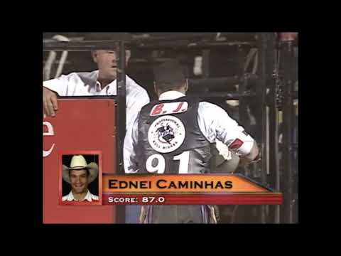 Ednei Caminhas vs Freeloader - 00 PBR Laughlin (87 pts)