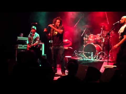 Junior Tecla & Rootsriders, Kinky Reggae (Bob Marley)