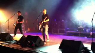 Millencolin - The Story of My Life (Monterrey, Mexico 12/8/10)