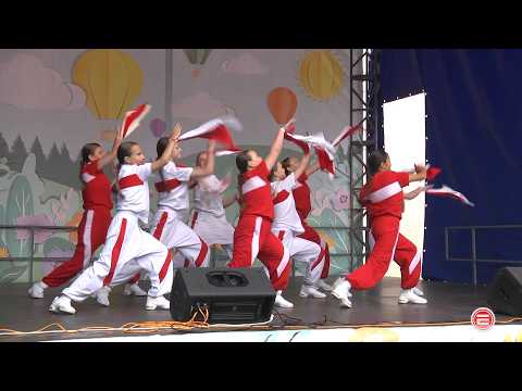 Очень классный праздник! Как в парке Дворца культуры День металлурга отмечали