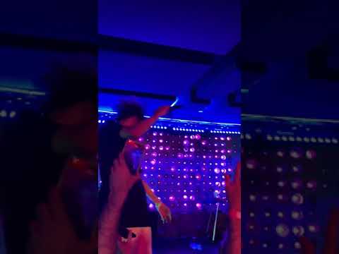 Glaive & Ericdoa “physs” live in Brooklyn