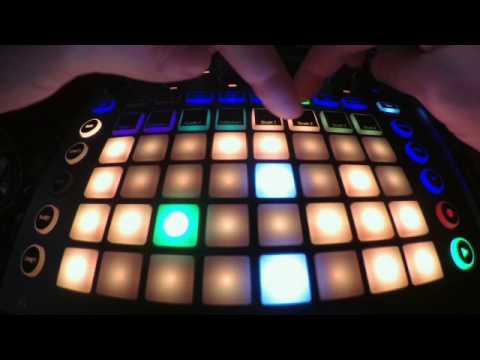 How to Step Sequence Sample Flip // Novation Circuit Tutorial