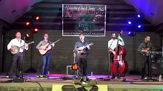 The Travelin&#39; McCourys  - Let Her Go