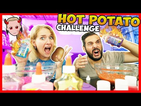 HOT POTATO SLIME CHALLENGE! Wer lässt die HEIßEN SCHLEIMZUTATEN in die Schüssel fallen?Nina vs. Kaan