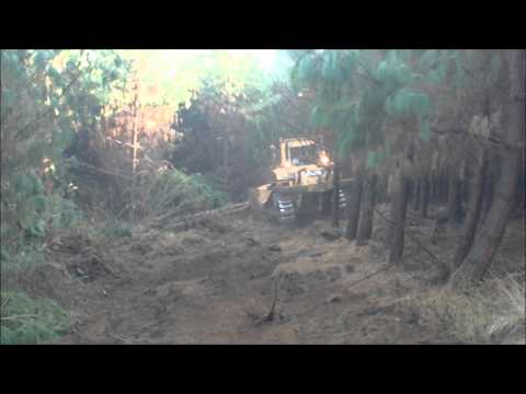 Cat D7H dozing breaks