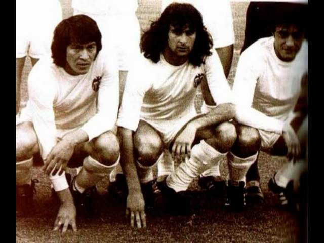 Vídeo relacionado con Historia y grandeza del Valencia Club de Fútbol: Kempes, Mendieta, Villa y los héroes que hicieron gran-de al Valencia CF | De la Delantera Eléctrica ... 2019: la historia completa del valencianismo