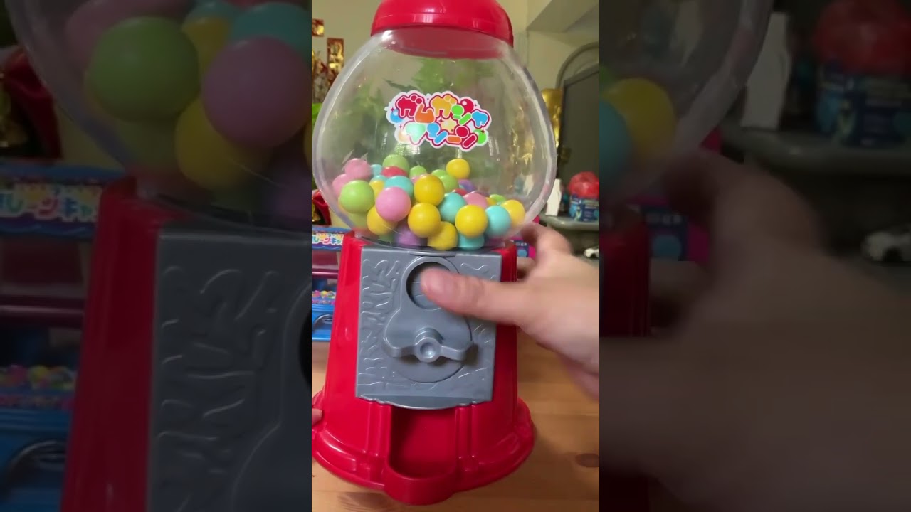 RED GIANT GUMBALL  MACHINE 🐼13🌝⛽️🌈#gumballmachine #shorts #asmr