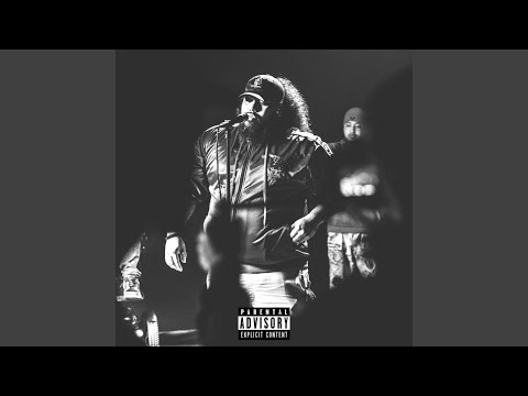 Gold Digga (feat. Arqueezy & Antd0gg from the Backyard)