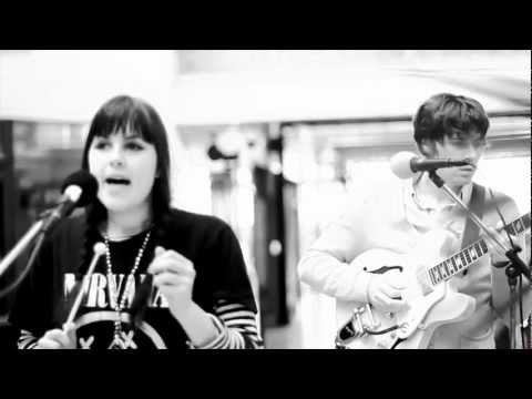 95bFM Breakfast Club: Princess Chelsea - Hard to be a Girl