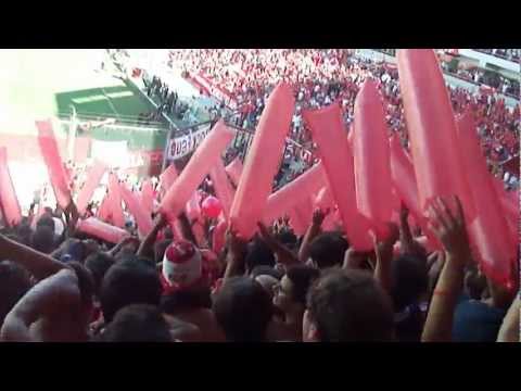 "La banda esta de fiesta (entra la barra) // Hinchada de Independiente VS Racing" Barra: La Barra del Rojo • Club: Independiente