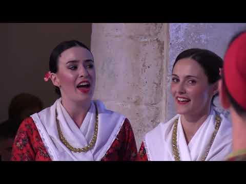 Folklorni ansambl Linđo - Paun leti pa poleti