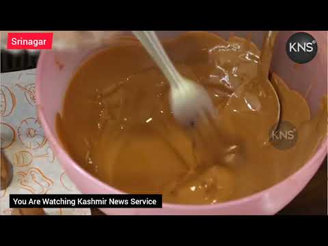 Afshana Feroze Khan of Srinagar, who makes different flower-shaped chocolates, is one such entrepr-