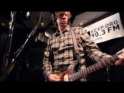 Chelsea Light Moving - Groovy & Linda (Live on KEXP)
