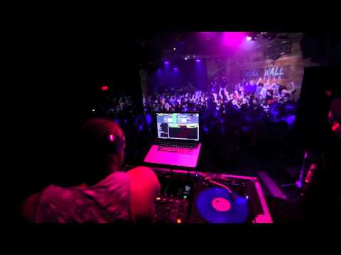 DJ DIVERSE & Friends (DJ + Guitar + Drums) - 2014
