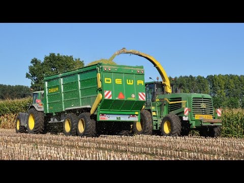 John Deere 7580 ProDrive - Loonwerken De Deyne - mais hakselen