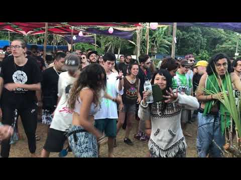 Lilith crew dancefloor