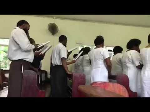 MO NI TALAI AU NA NOQU KALOU -Bainivalu Church Choir