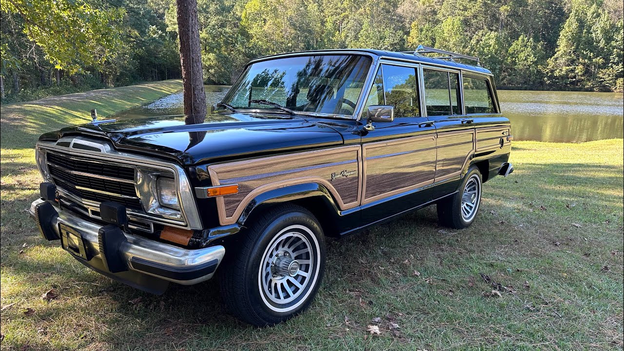 1990 Jeep Grand Wagoneer