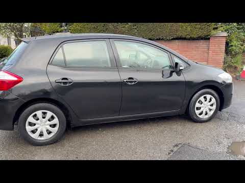 2012 Toyota Auris 1.33 Petrol **LOW KM'S** - Image 2
