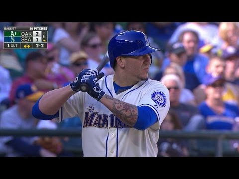 OAK@SEA: Sucre knocks in Smith to tie game in 6th