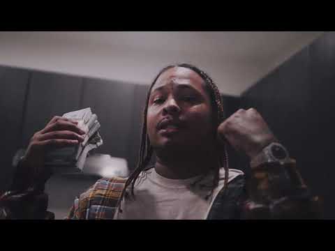 Chill Face ft. Skeechy Meechy - 18 ( official Video )