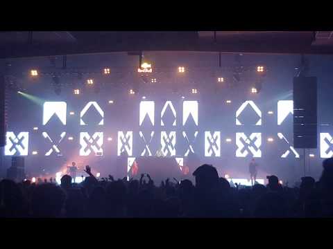 Beatpatrol Festival 2019 / Parov Stelar feat Timothy Auld - Hit Me Like A Drum