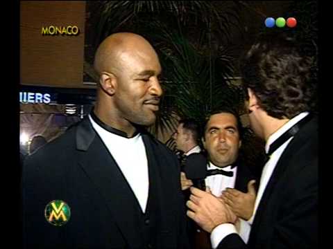 El insoportable pulsea con Evander - Videomatch