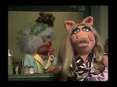 The Muppet Show - 301: Kris Kristofferson & Rita Coolidge - Backstage #2 (1978)
