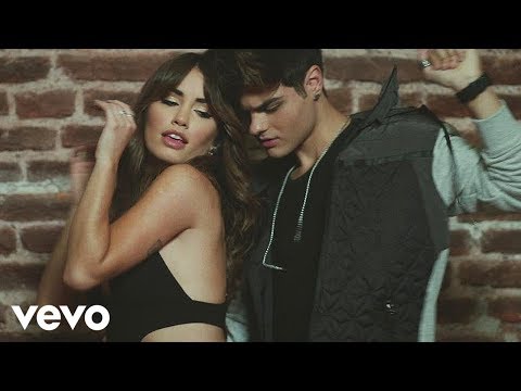 Abraham Mateo - Mueve (Official Video) ft. Lali