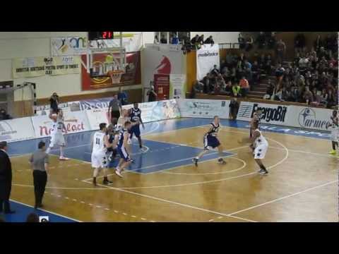 U Mobitelco Cluj vs. BC Timisoara (95-84) 25.01.2013